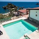 202 Luxury pool Isola Bella
