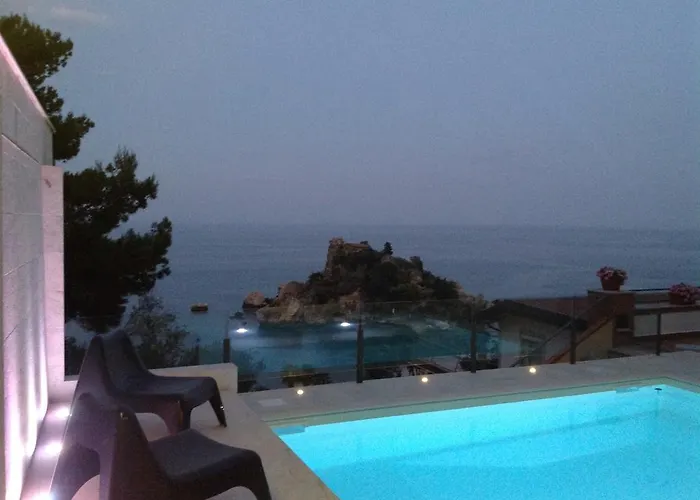202 Luxury pool Isola Bella
